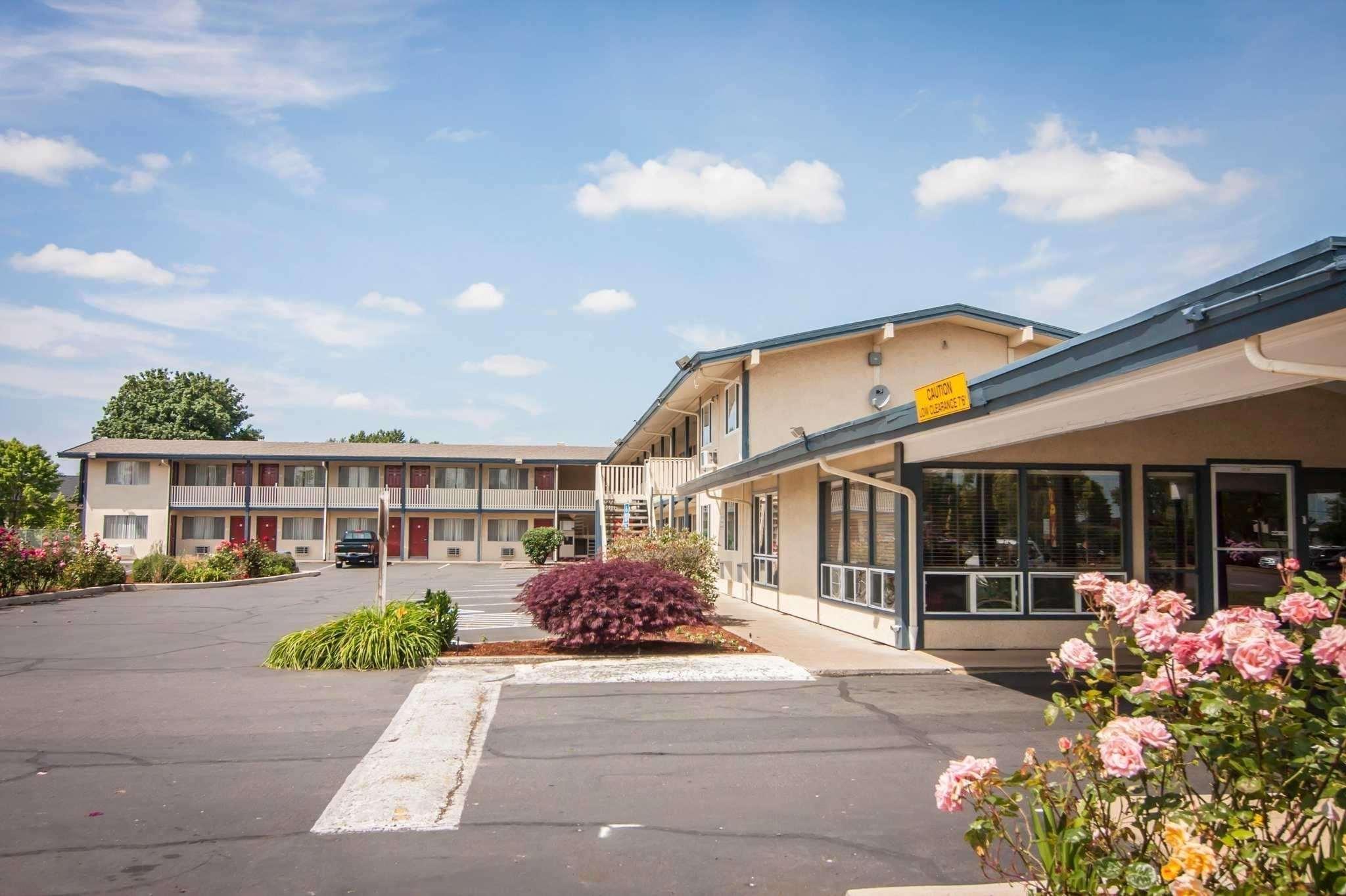 Rodeway Inn Albany Ngoại thất bức ảnh