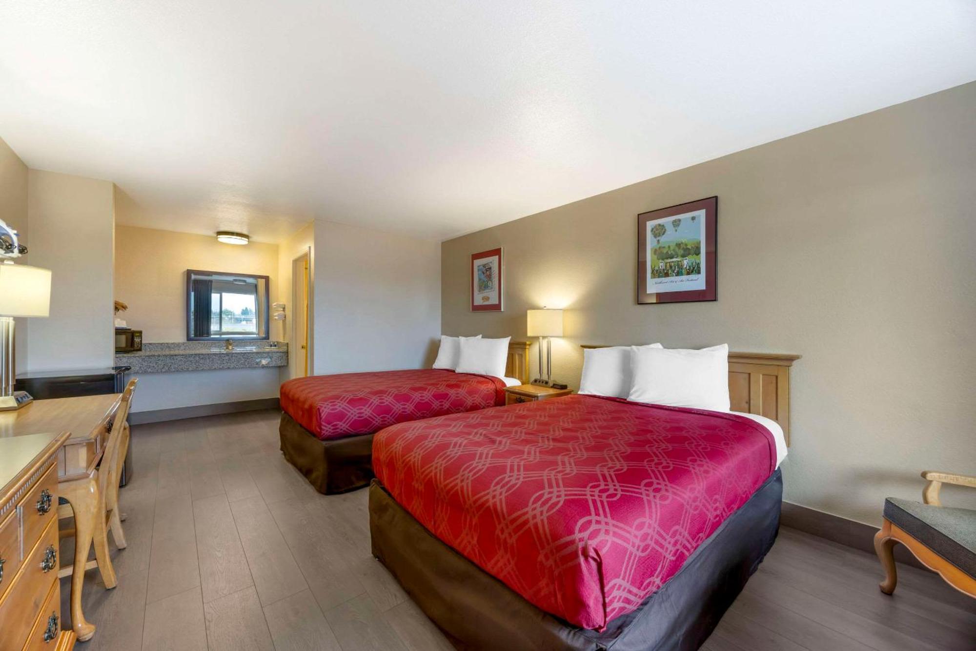 Rodeway Inn Albany Ngoại thất bức ảnh