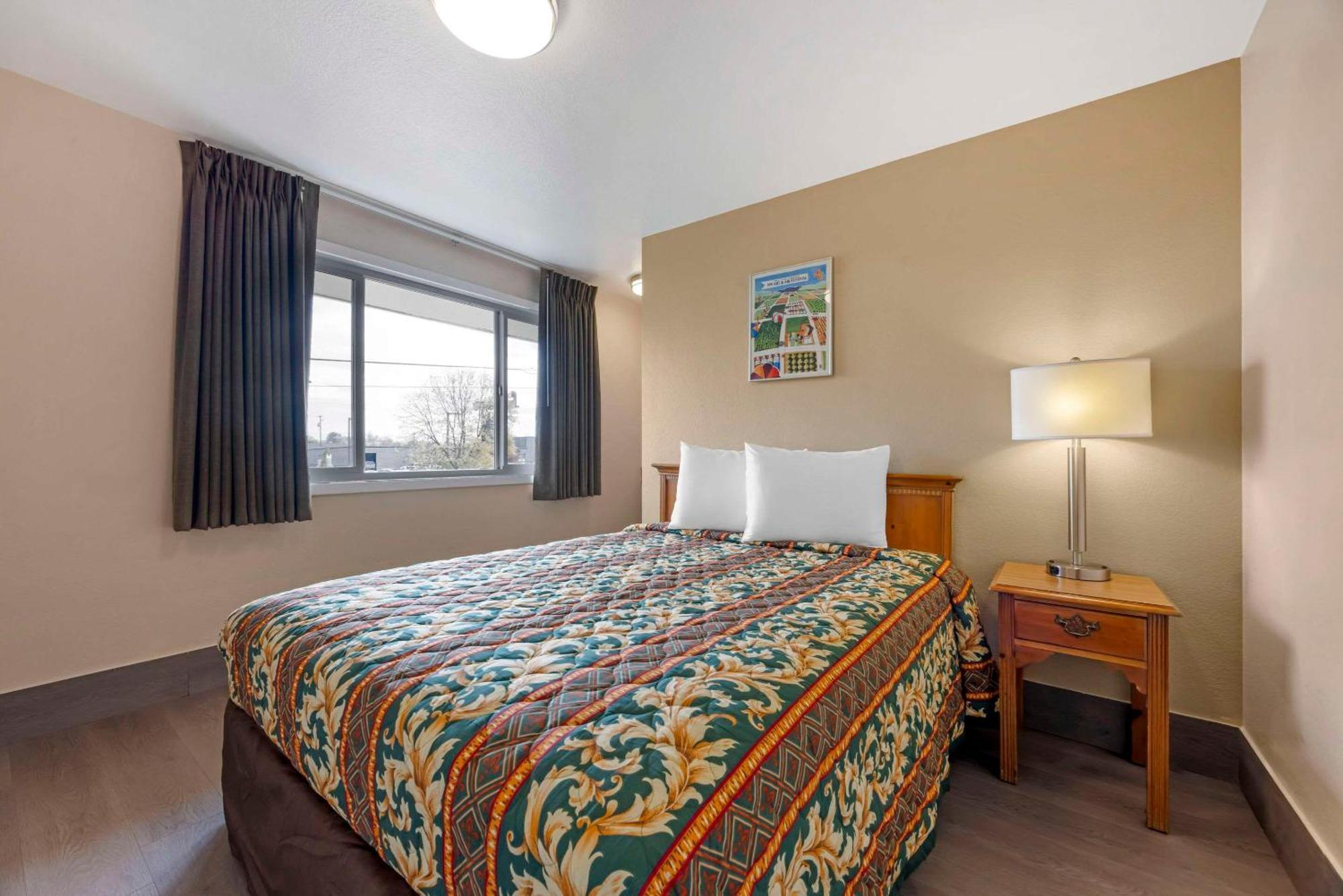 Rodeway Inn Albany Ngoại thất bức ảnh