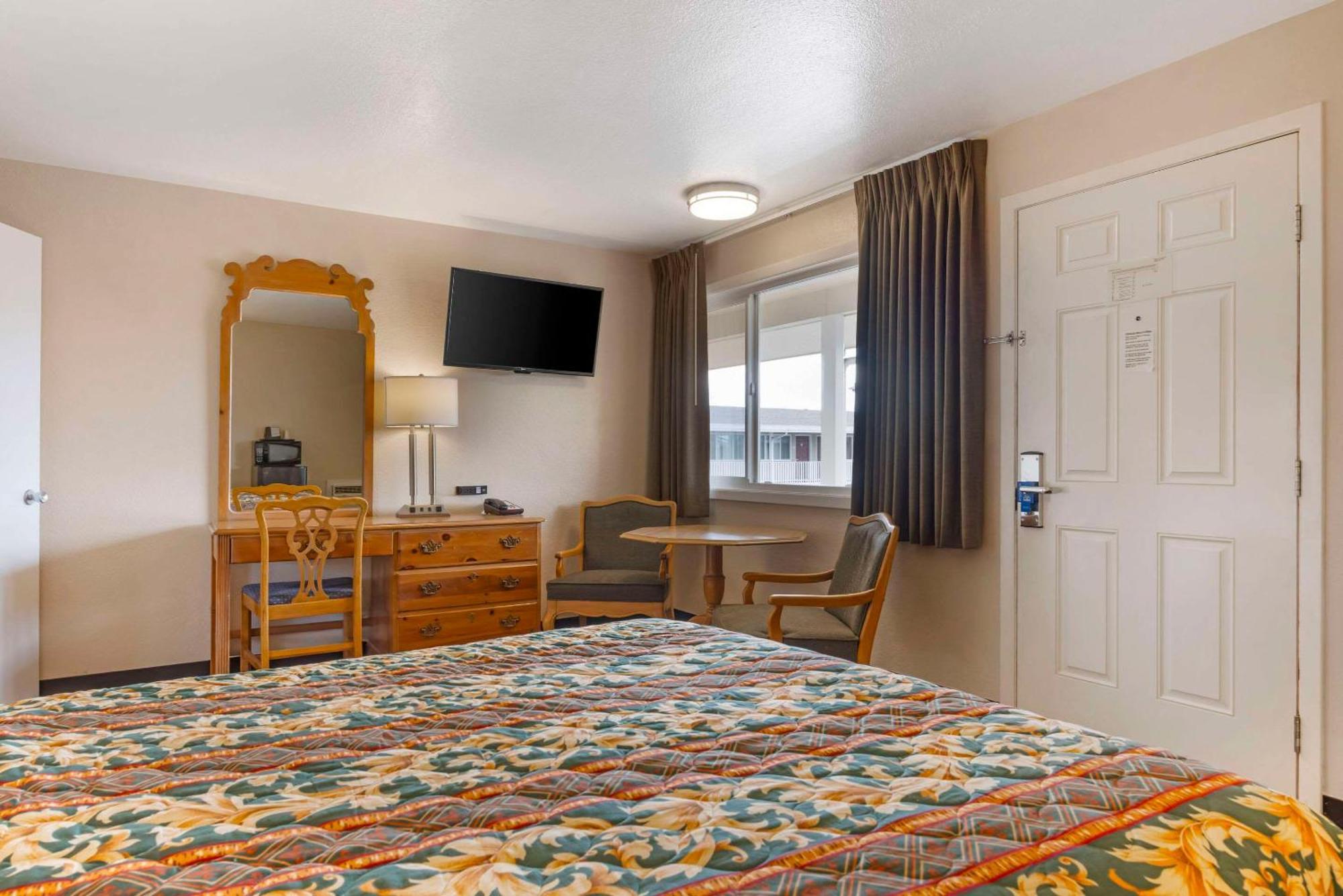 Rodeway Inn Albany Ngoại thất bức ảnh
