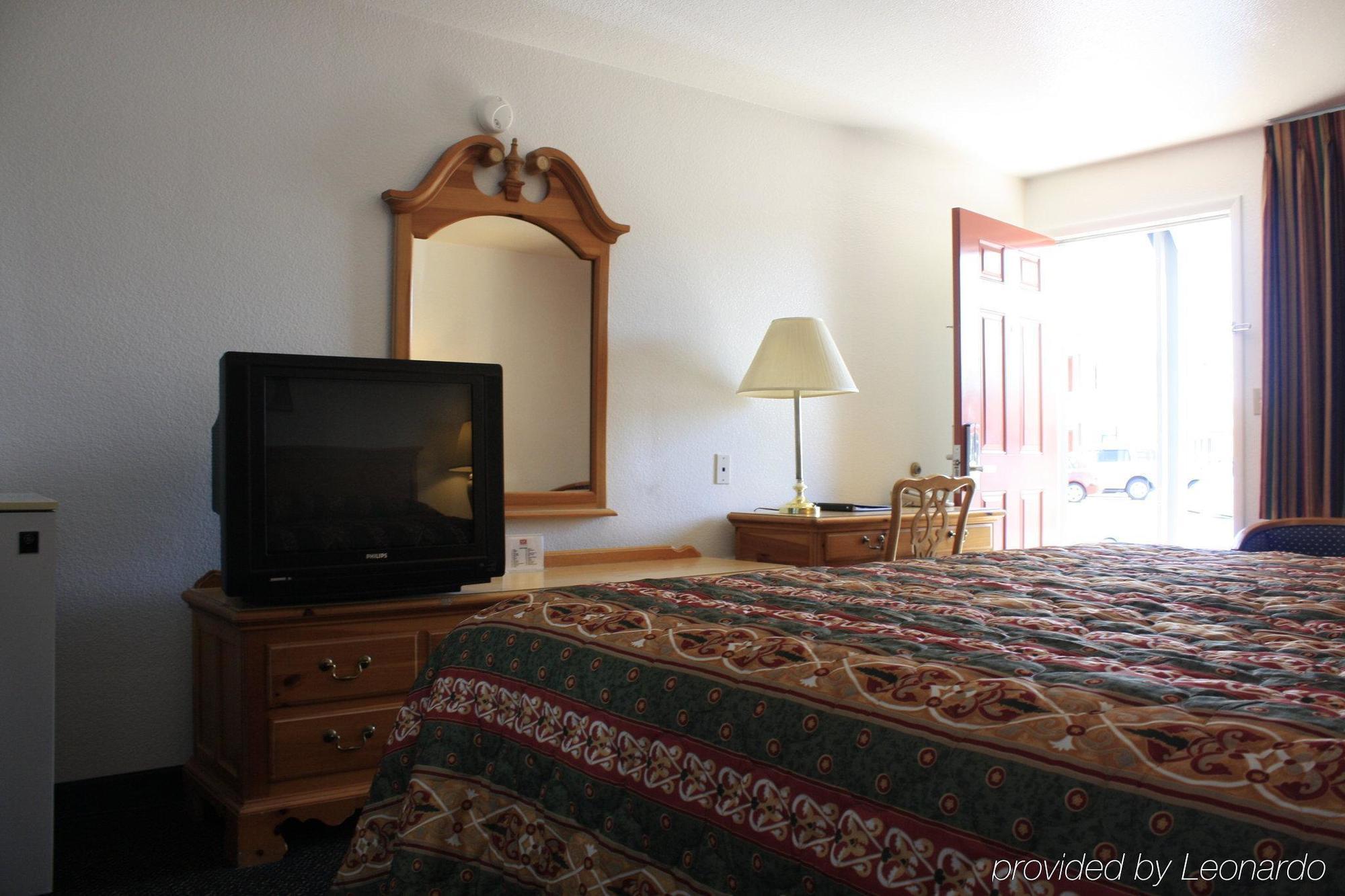 Rodeway Inn Albany Ngoại thất bức ảnh