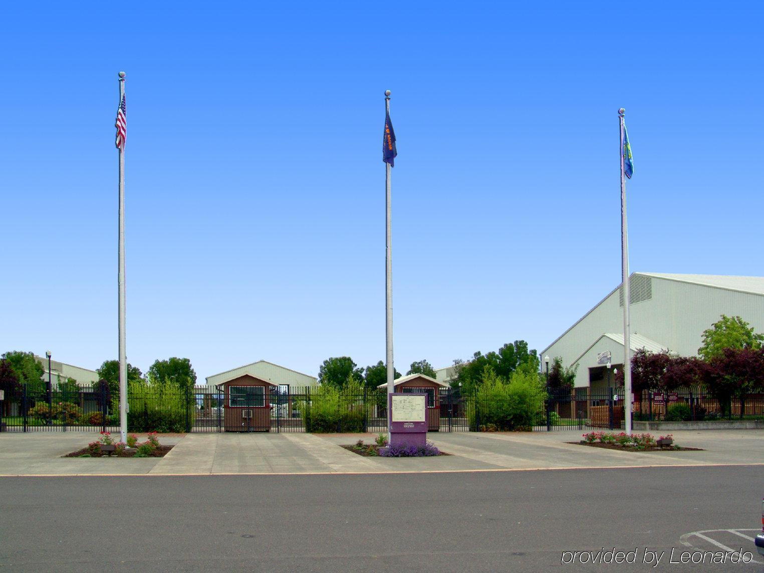Rodeway Inn Albany Ngoại thất bức ảnh