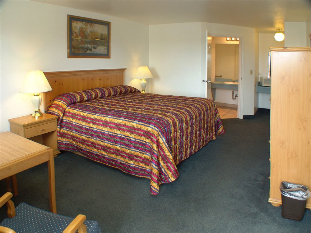 Rodeway Inn Albany Ngoại thất bức ảnh