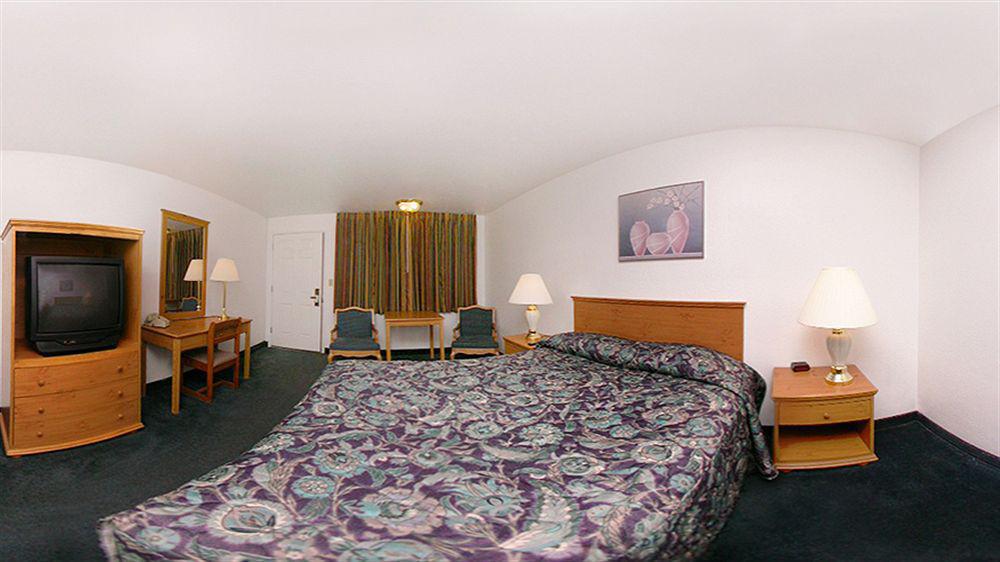 Rodeway Inn Albany Ngoại thất bức ảnh